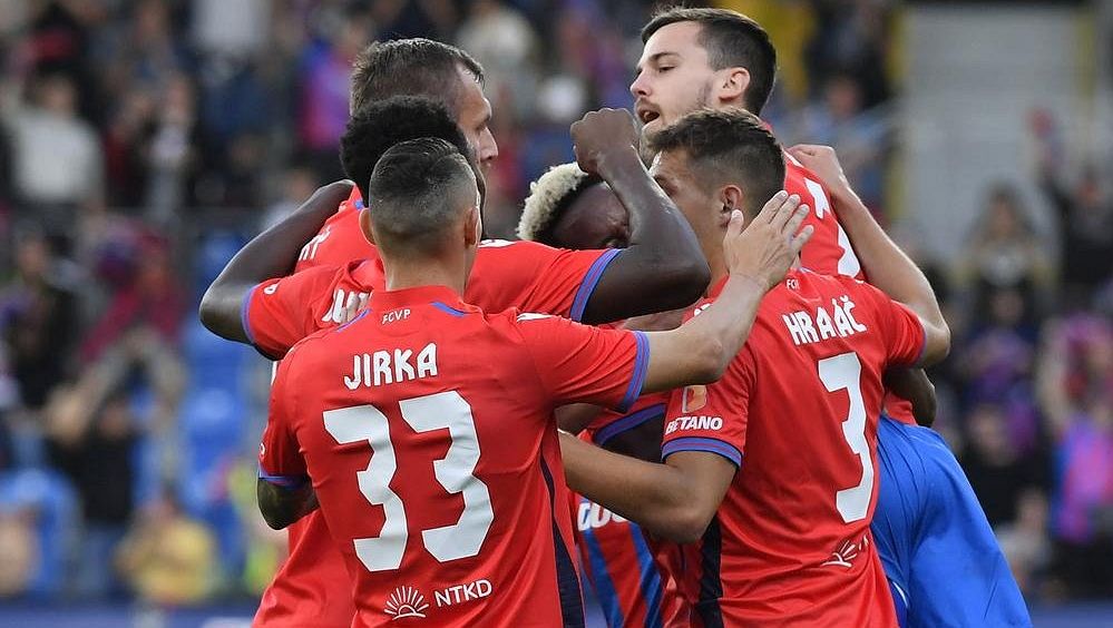 Těšili se na Slavii, dorazí Plzeň. Třeba bude další los a přijede Sparta, vtipkuje kouč Mariánských Lázní