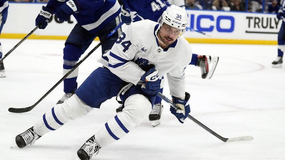 Hvězda Toronta bude nejlépe placeným hráčem v NHL