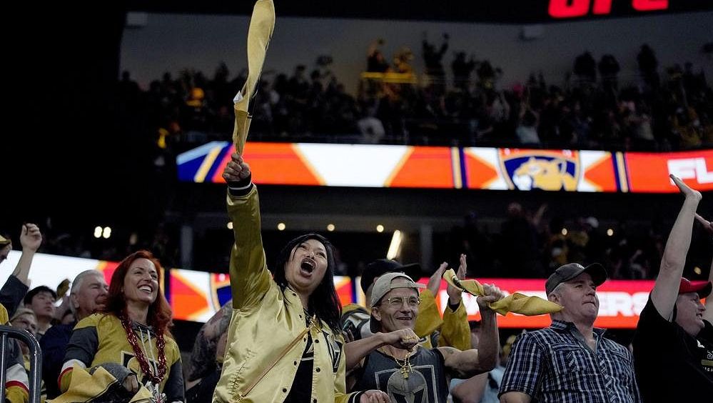 Cronin získal u hokejistů Anaheimu první trenérské angažmá v NHL