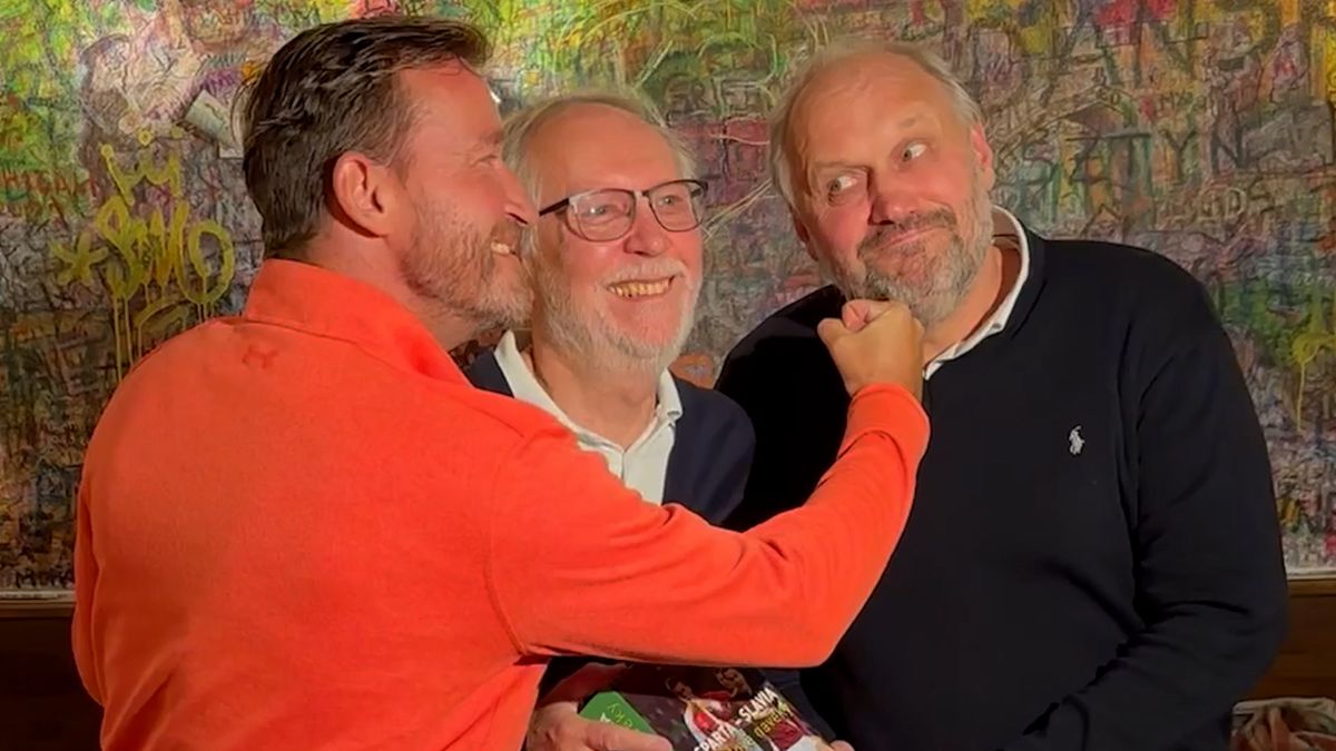 Trenér Šmicer má zábavu, tipuje sestavu Slavie. Málokdy ji trefím, přiznává
