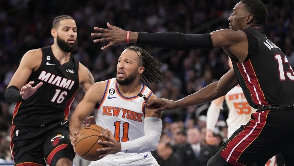 New York v NBA vyrovnal sérii s Miami, Lakers zdolali Golden State