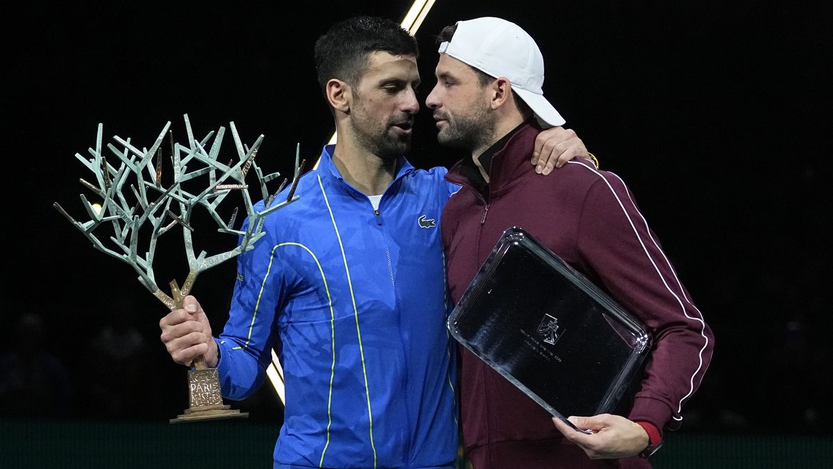 Skutečný šampion! Djokovič přerušil rozhovor, soupeř se rozplakal
