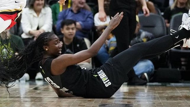 Basketbalistky USK Praha posílí australská vítězka WNBA Magbegorová