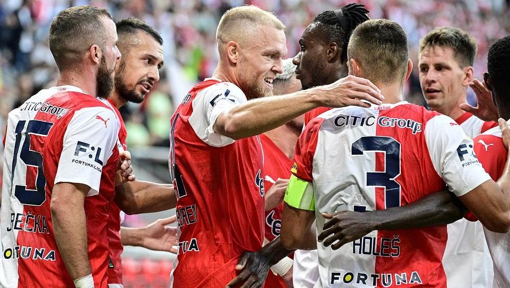 Dobrá zpráva pro Slavii. Blesková výměna vyšla na jedničku