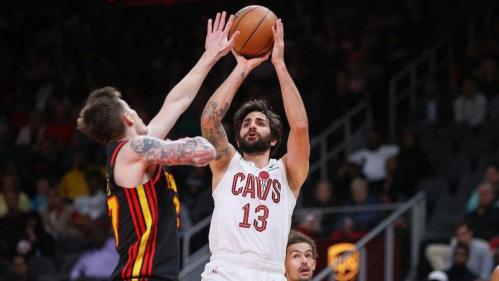 Atlanta porazila Cleveland, Krejčí zapsal nejvíc minut v letošním roce