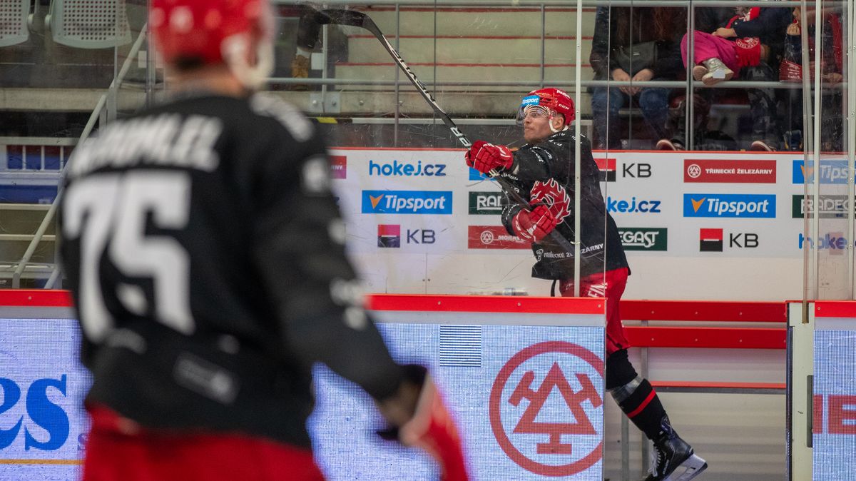 Stopky za napadání sudích! Disciplinárka trestala hned v sedmi případech