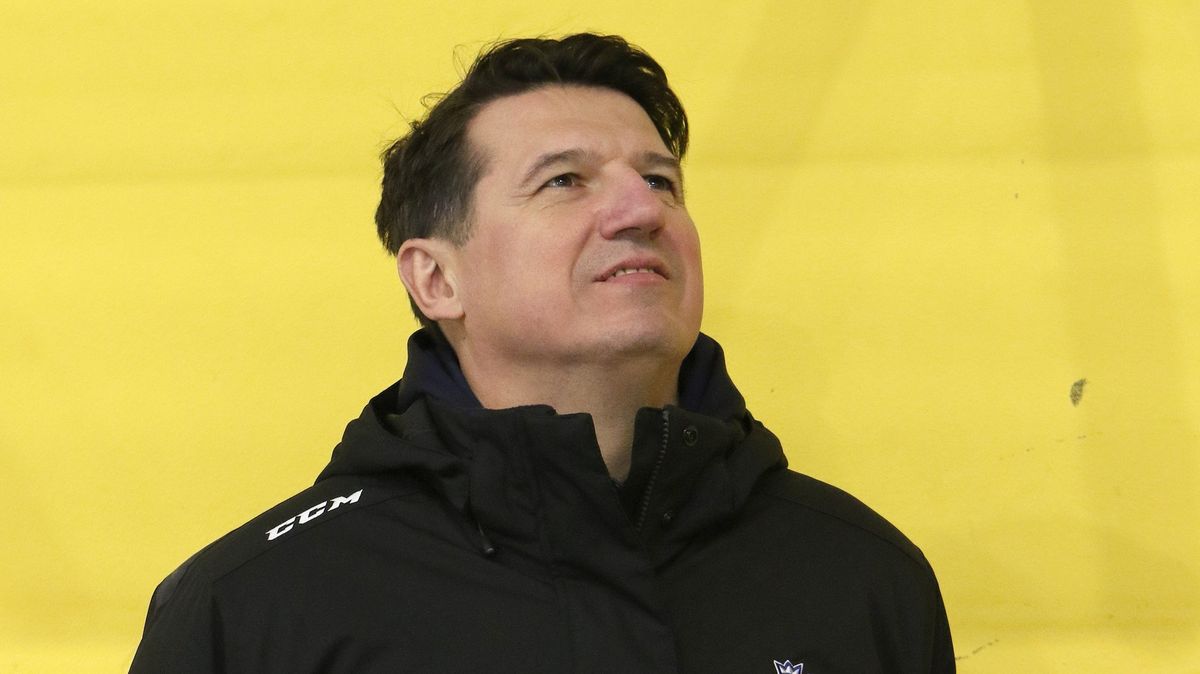 Bývalý reprezentant se pokusí vyvést z krize trápící se prvoligový tým