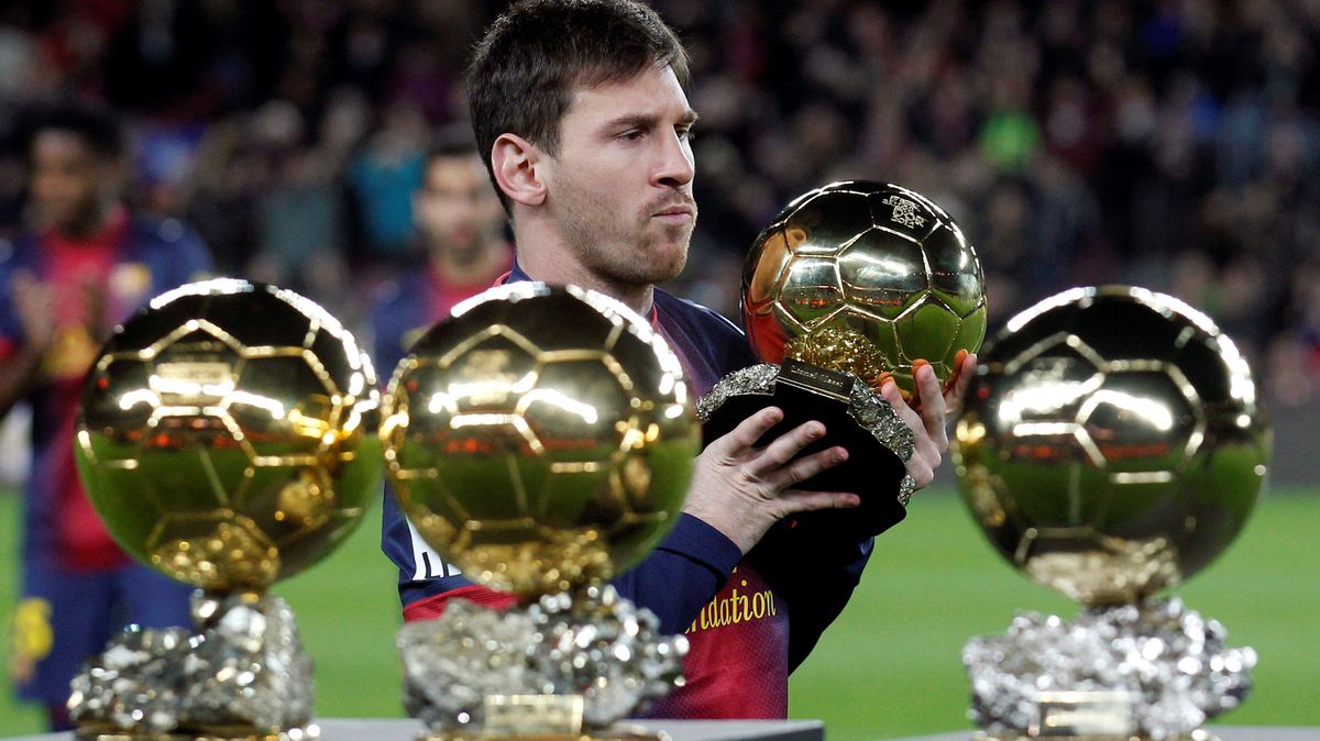 Ubrousek, jenž svázal Messiho s Barcelonou, půjde v březnu do aukce