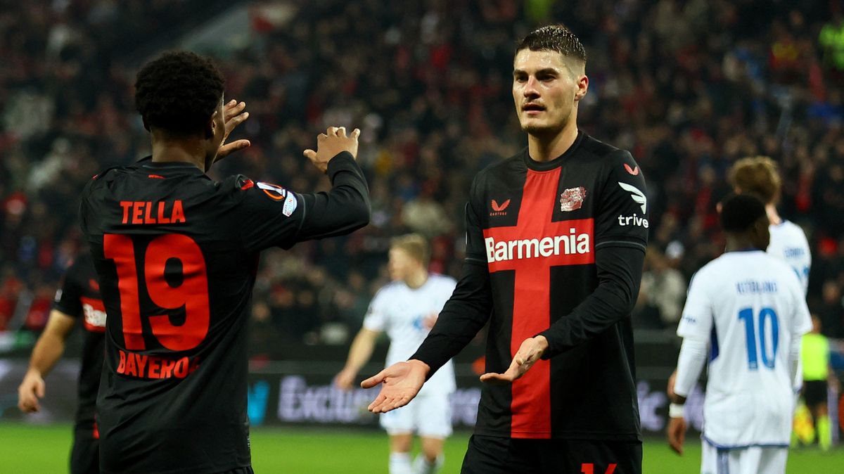 Schick s Hložkem pomohli góly k výhře Leverkusenu v Evropské lize