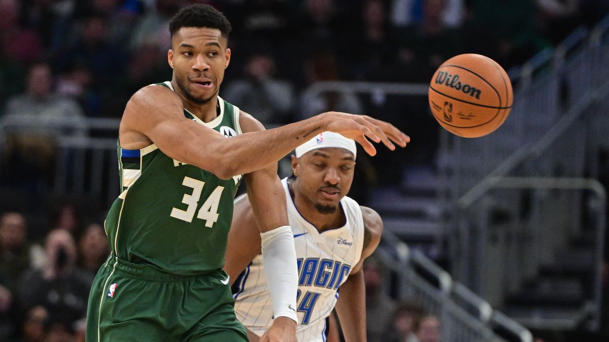 Milwaukee v NBA přehrálo Orlando, Detroit je po další prohře blízko rekordu