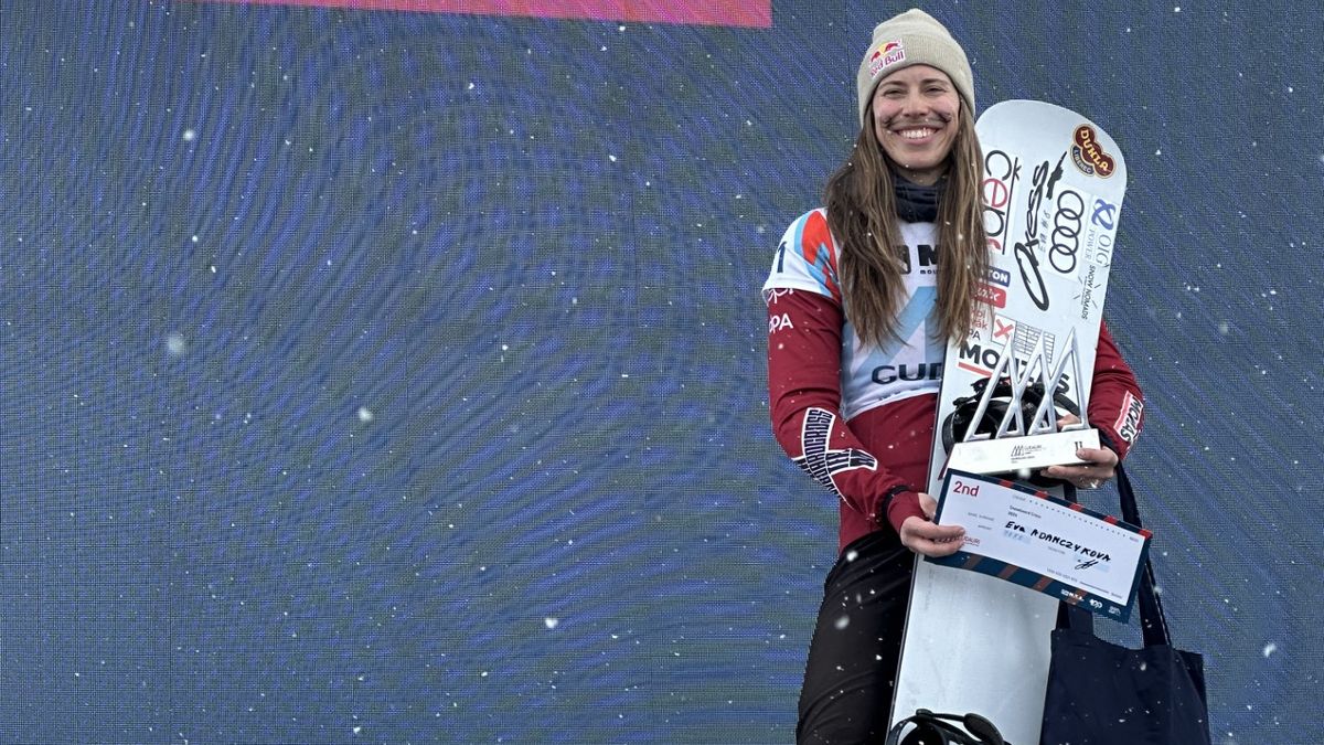Snowboardcrossařka Adamczyková dojela druhá v Cortině d'Ampezzo