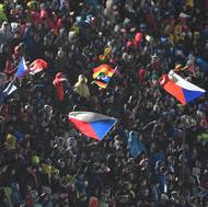 Závodu smíšených štafet v rámci mistrovství světa 2024 v Novém Městě na Moravě přihlíželo vyprodané hlediště.