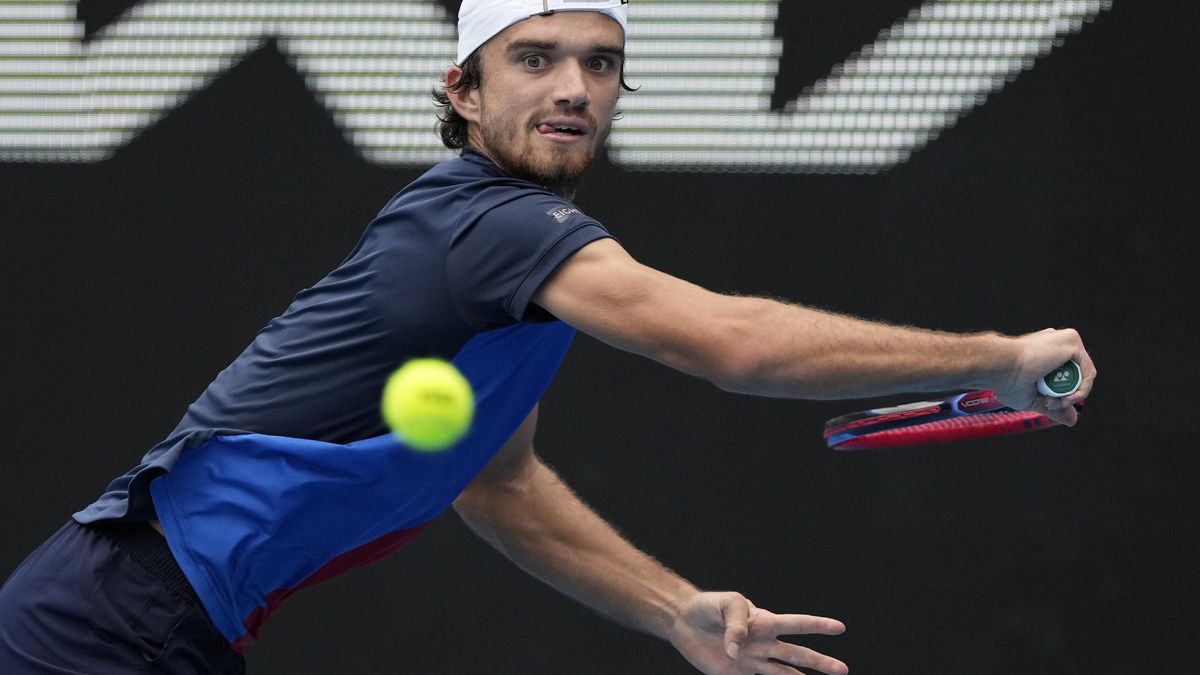 Bitva se smutným koncem. Macháč si finále čtyřhry na Australian Open nezahraje