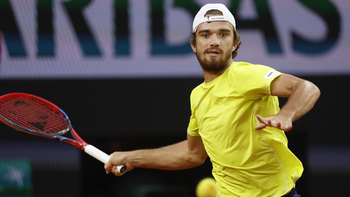 Pokřikovat na trenéra? Chápu emoce, ale není to fér, říká Rosol o Macháčovi