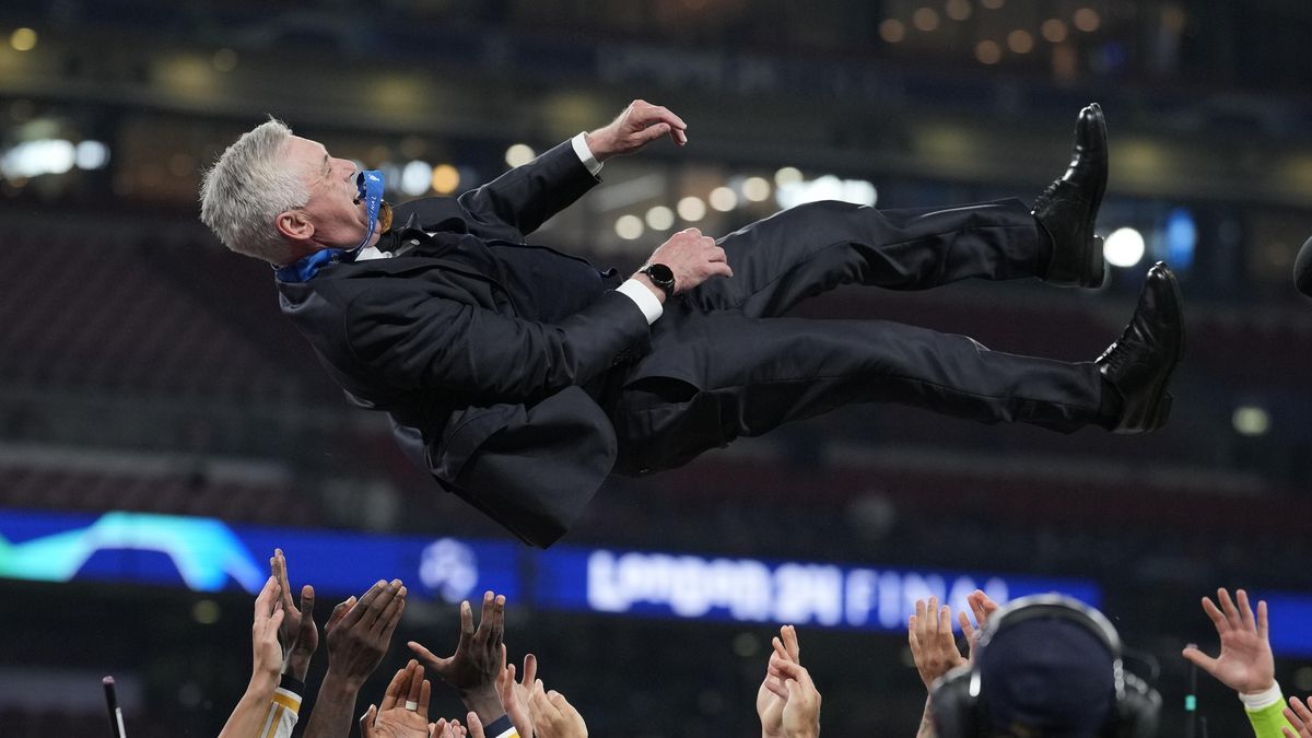 Don Carlo si může vychutnat další doutník. Určitě nepůjdeme spát, hlásil po rekordním triumfu