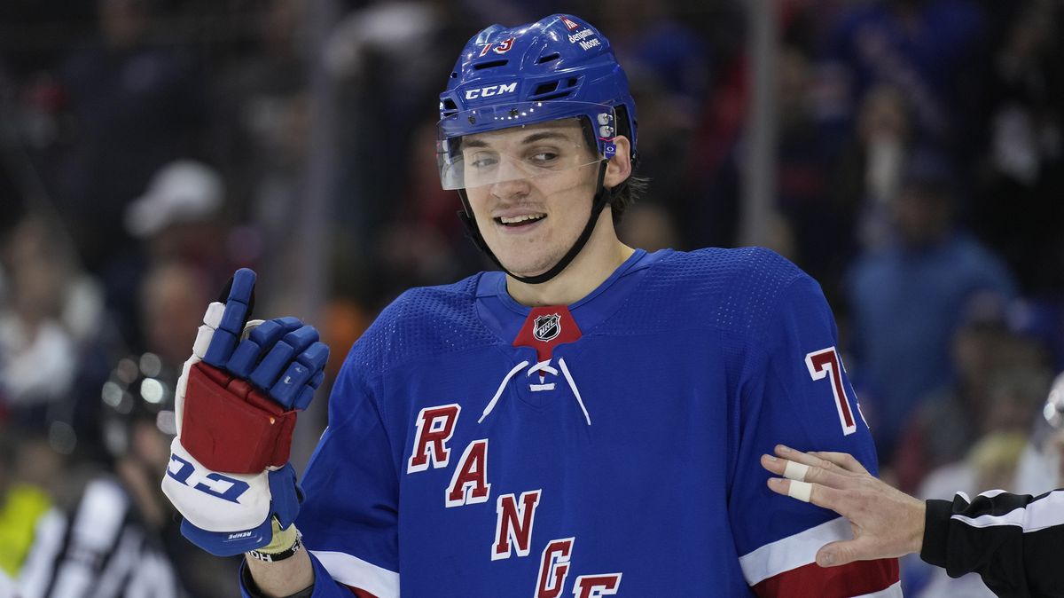 New York oslnil hokejový King Kong. Nová atrakce zařídila Rangers hladký start play off