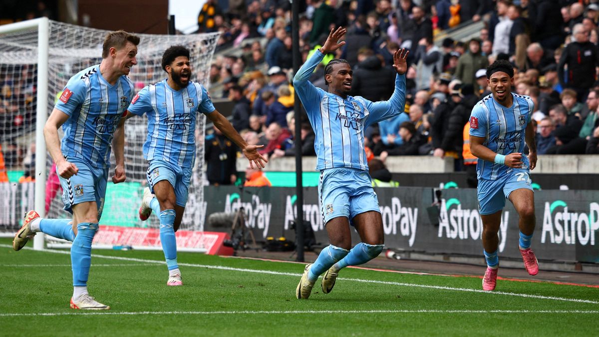 Coventry je po obratu v nastavení po 37 letech v semifinále Anglického poháru