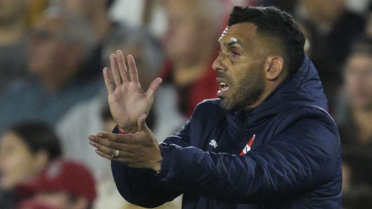 Bývalý hvězdný fotbalista Tévez byl propuštěn z nemocnice