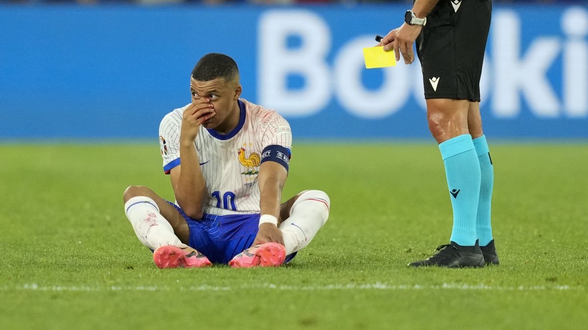 Mbappé se poprvé ozval fanouškům. Dostane masku, na operaci zatím nemusí