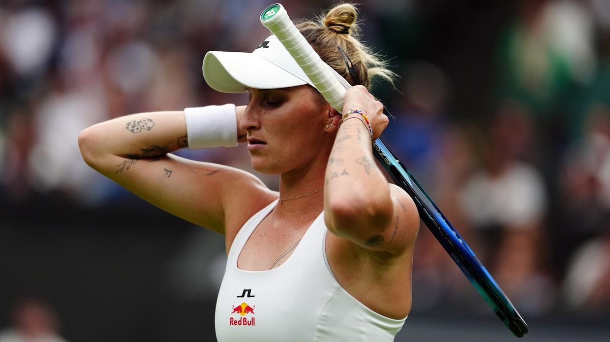 OBRAZEM: Jak se zrodil šokující konec Vondroušové ve wimbledonském chrámu