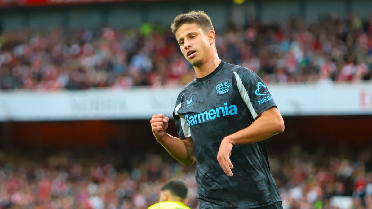 Hložek se prosadil proti Arsenalu, prohru v přípravě ale neodvrátil
