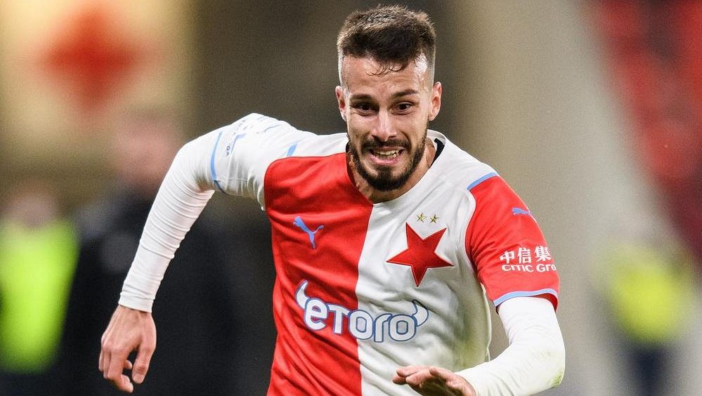 Hromada sháněl doma čtyřicet lístků, Trpišovský je trochu pod tlakem