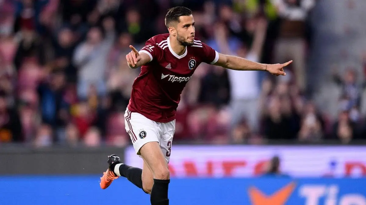 Novinka za čtvrt miliardy. Hancko přece jen opouští Spartu, míří do  Feyenoordu - Sport.cz