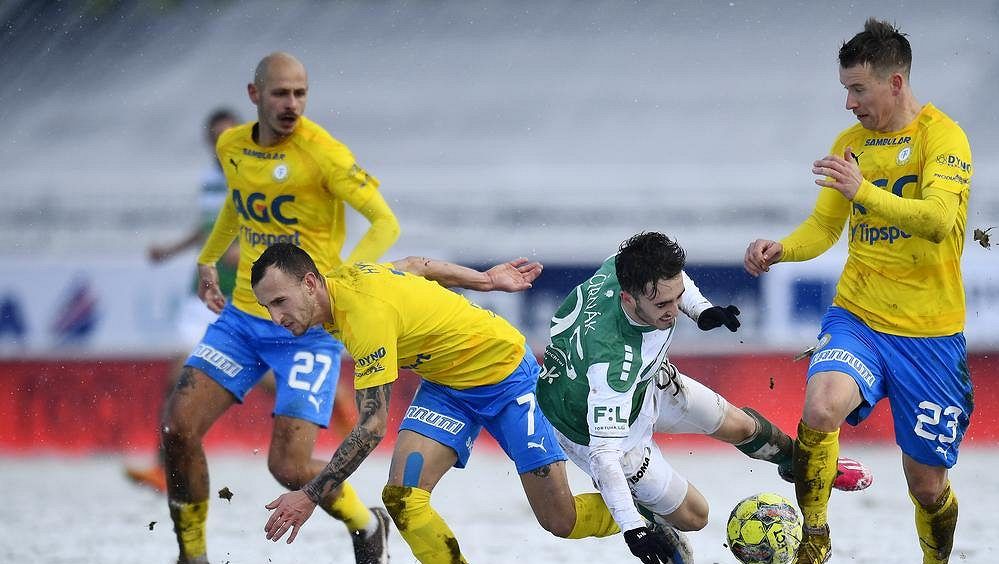 Obavy o zápas v Jablonci, Orel meteorologem. Trpí všichni, připustil rozhodčí
