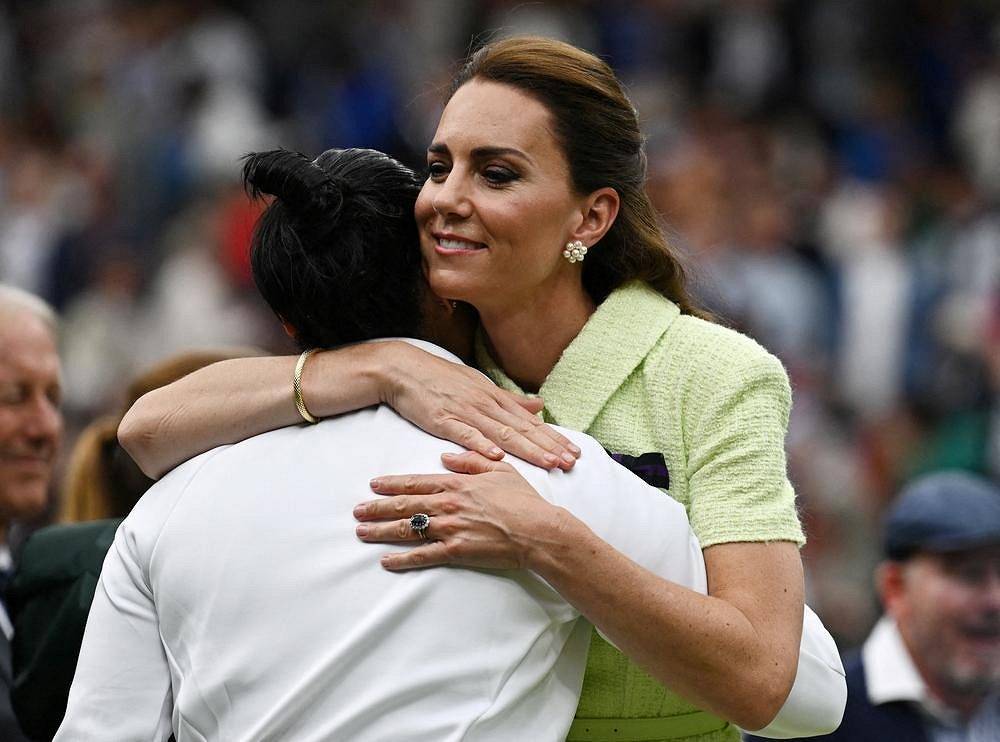 Ons Džábirové v objetí princezny z Walesu Kate