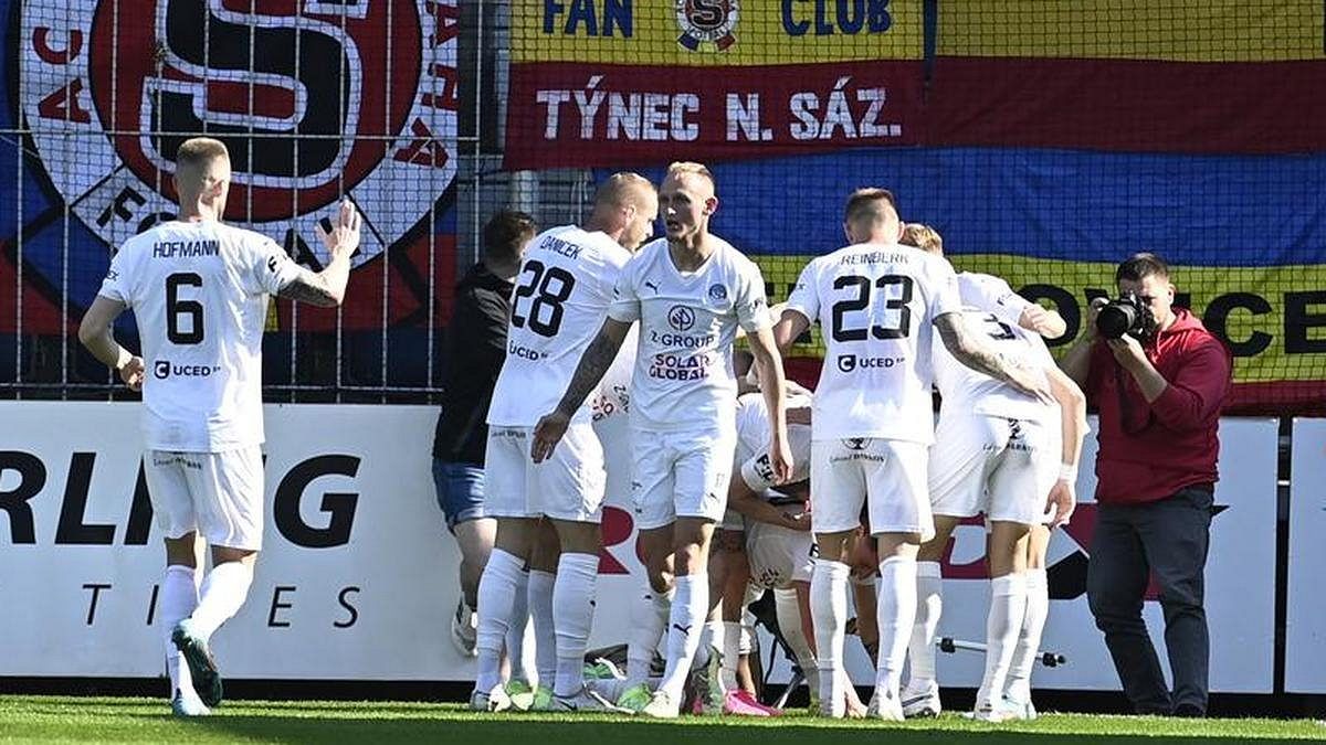 Ztráta na Slovácku Spartu bolí, ale Plzeň doma sfoukne, věří bývalý gólman Letenských