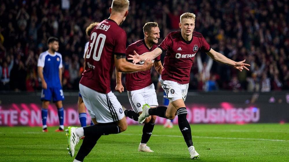 Největší gól mojí kariéry, cení si Panák, nečekaný král kanadského bodování