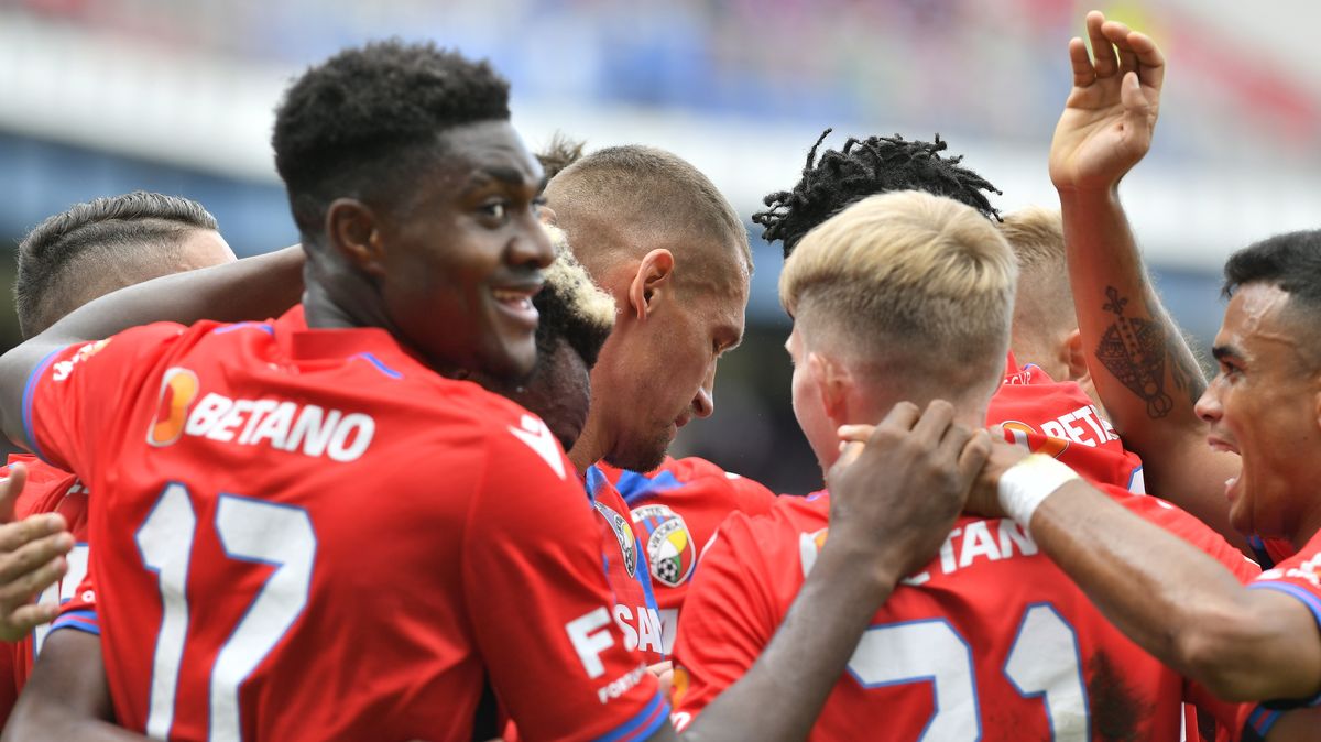 Rána pro Plzeň: přišla o jedničku! Zůstane v nemocnici, směrem ke Spartě nechci předbíhat, řekl Koubek