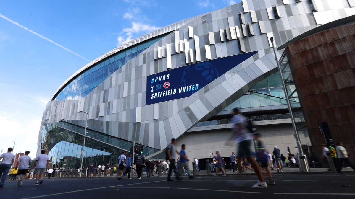 Tottenham se dohodl s Hajdukem na přestupu šestnáctiletého obránce Vuškoviče