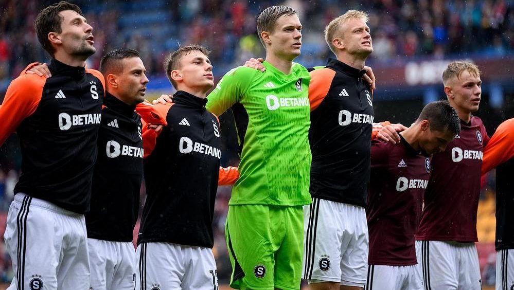 Dvě střely na bránu, dva góly. Ležérní závěr pokazil nové jedničce Sparty premiéru