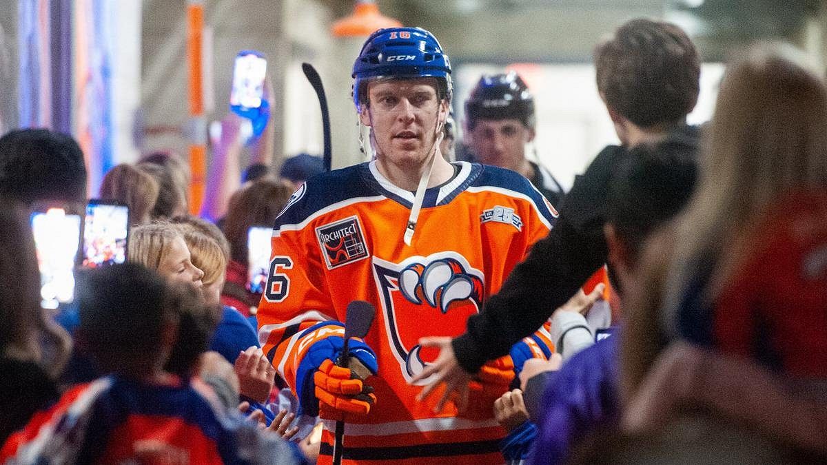 Edmonton jde proti trendům NHL. Svou farmu drží dva tisíce kilometrů daleko