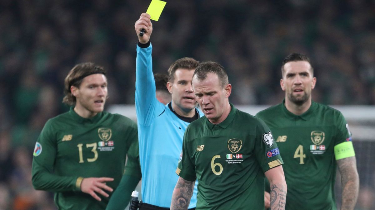 Nesmysl v podání UEFA. V kvalifikaci na EURO se Irsku více vyplatí prohrát, než vyhrát