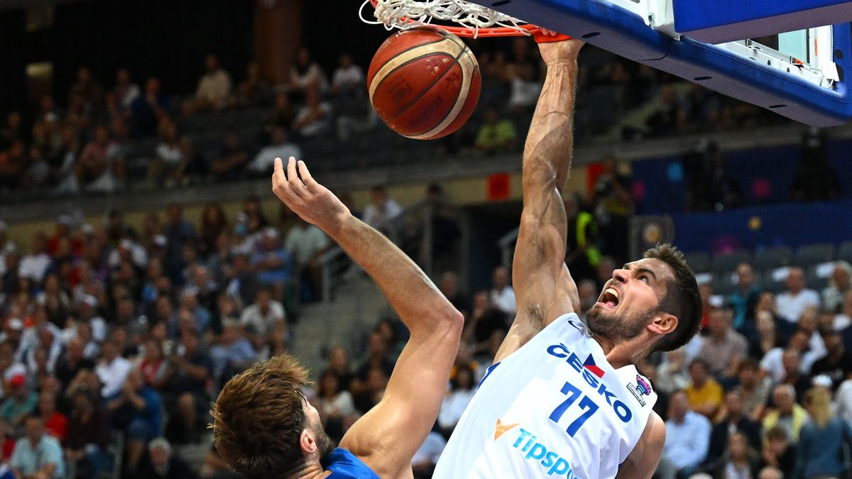 Basketbalista Kyzlink jde z Itálie do Polska, posílil ligového lídra Wloclawek