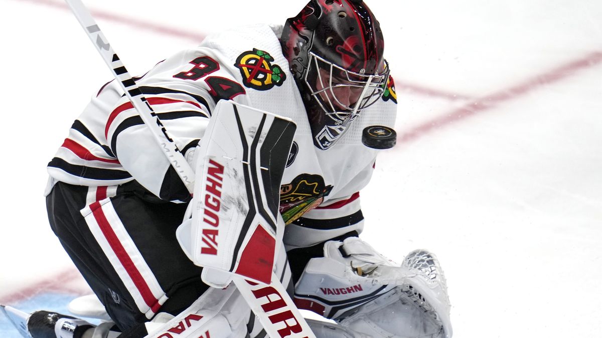 Mrázek na startu NHL zářil mezi hvězdami, Bedard poprvé bodoval
