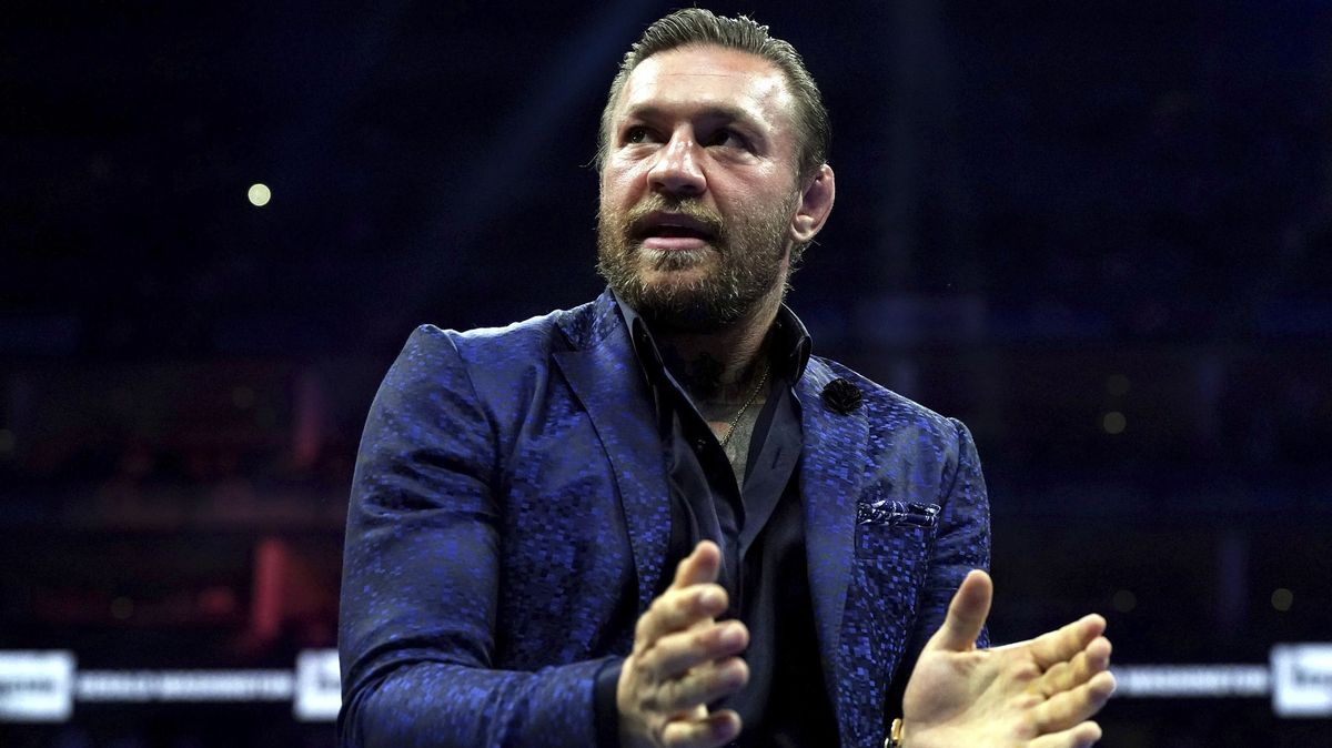 Jsme ve válce! brojí McGregor proti uprchlíkům. Úřady už ho vyšetřují