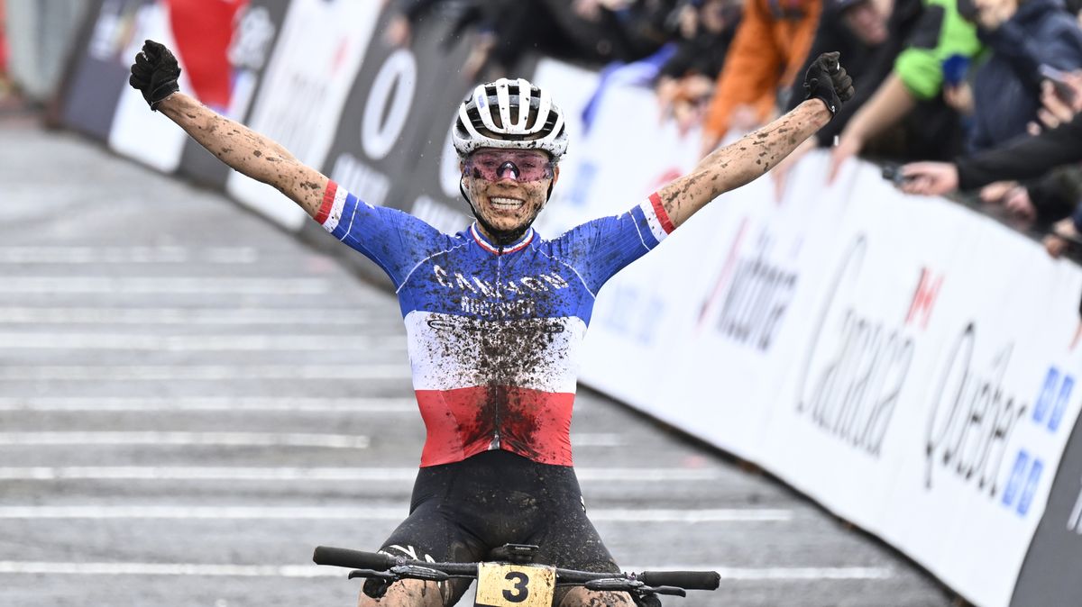 Italka Bussiová jako první žena ujela v hodinovce přes 50 km
