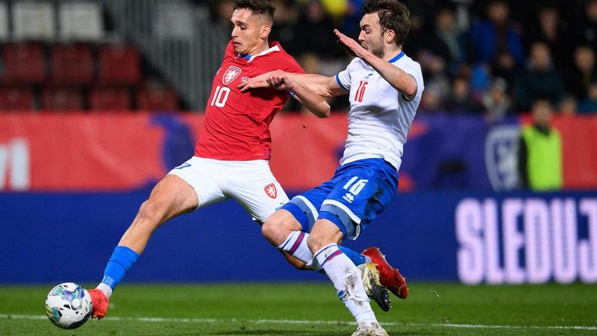 Přetlak v ofenzivě Slavie! Úderná síla mi přijde větší než u Sparty, míní expert