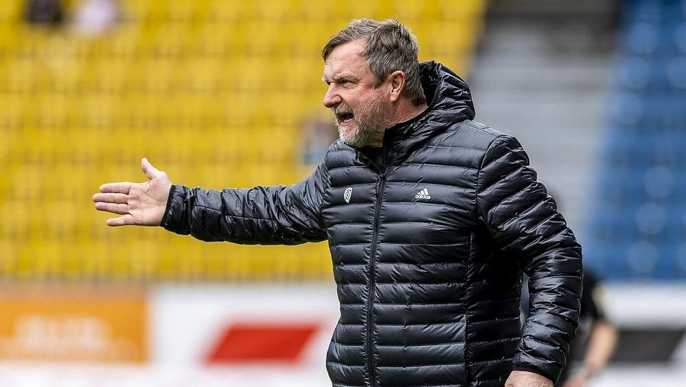 Jinde se tohle píská, ale VAR si to vždycky nějak obhájí. Vrba a spol. se po prohře v Teplicích zlobí na video