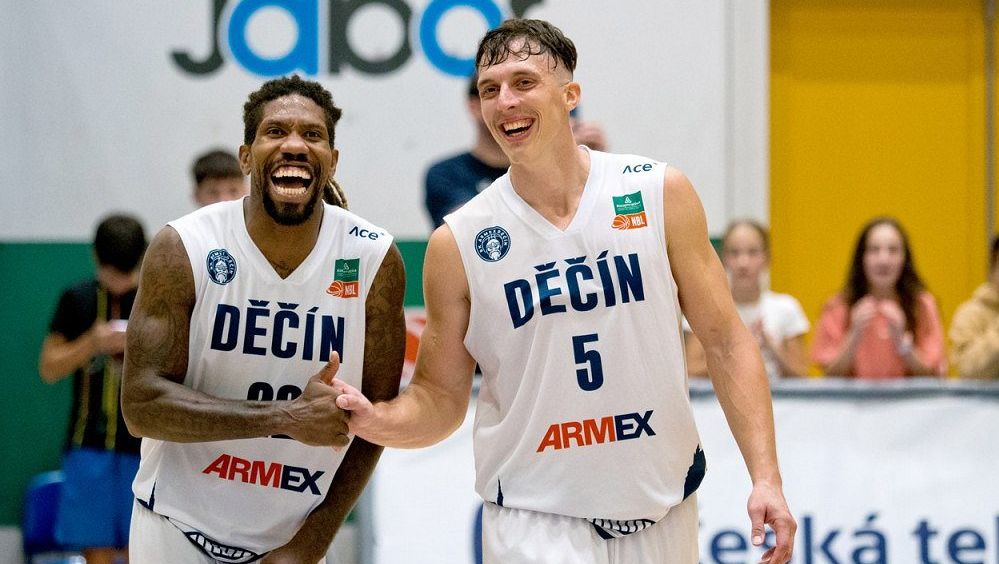 Děčínští basketbalisté jsou po výhře v Ostravě krok od semifinále
