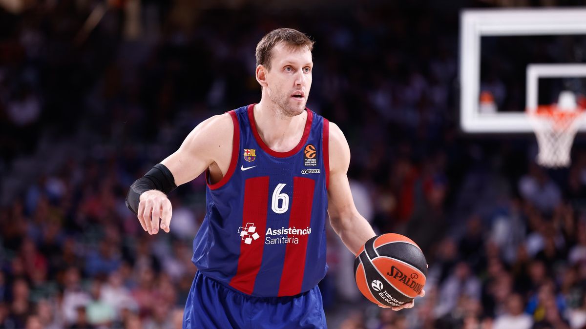 Barcelona podlehla v Evropské lize Realu, Veselý zapsal double double