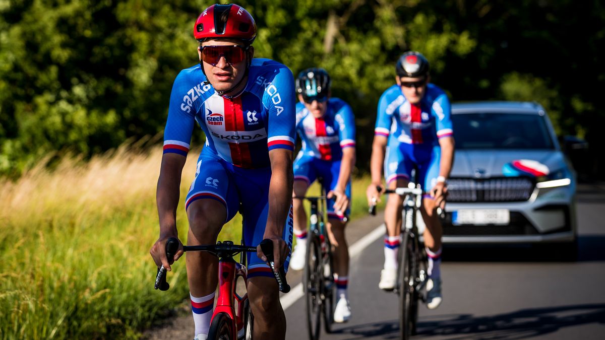 Peloton na Giru 2024 čeká i přejezd přes obávané Stelvio