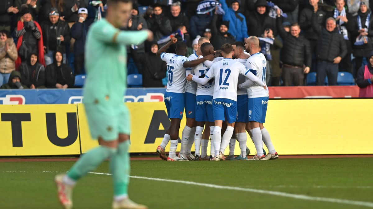 Razantní odpověď proti Slavii? Tohle se děje v okresním přeboru i v Lize mistrů, říká expert