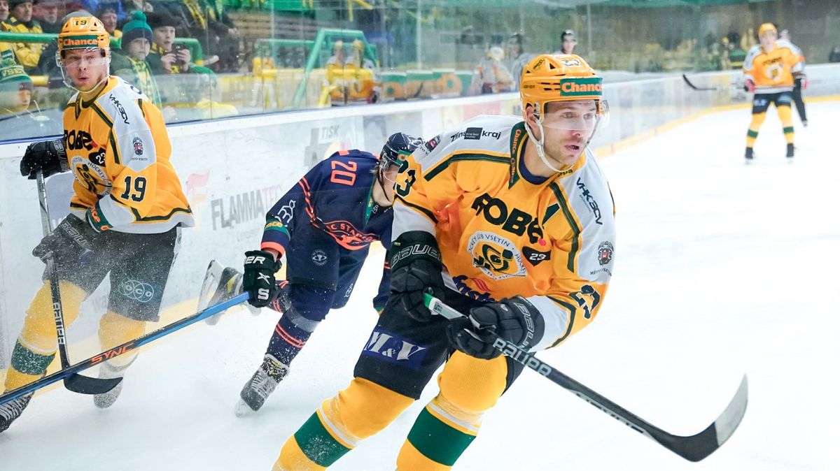 Hokejisté Vsetína postoupili do semifinále první ligy, Poruba končí