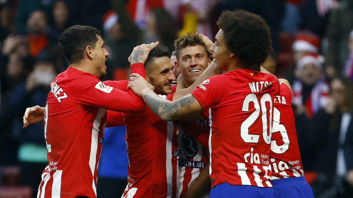 Atlético i v oslabení zakončilo rok ve španělské lize výhrou nad Sevillou