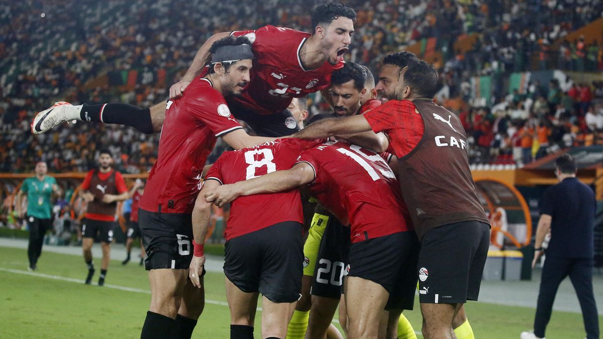 Fotbalisté Egypta na africkém šampionátu znovu remizovali, navíc přišli o Salaha