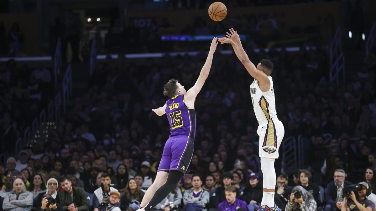 Lakers v NBA prožili druhou nejlepší první půli v historii, uspěl i Boston